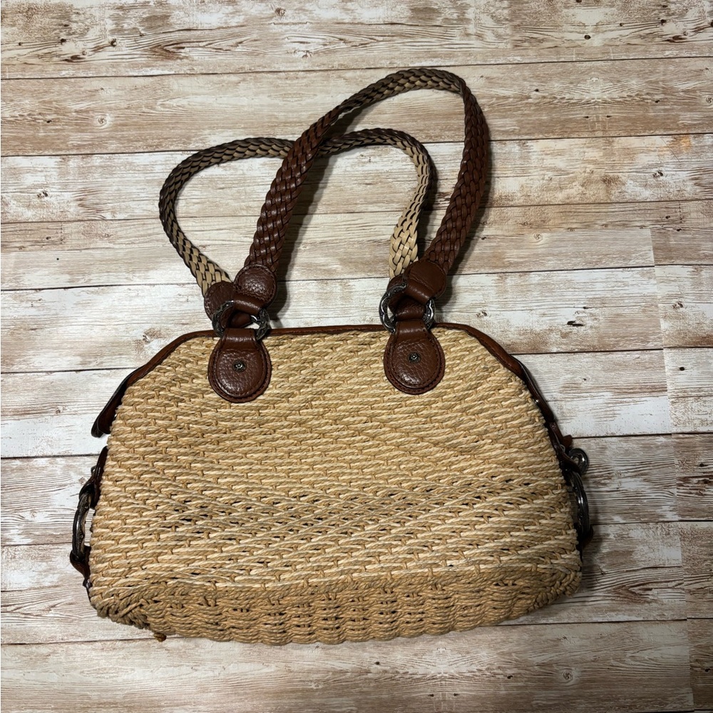 Brighton Stylish Tan and Brown Woven Handbag - Picture 4 of 12